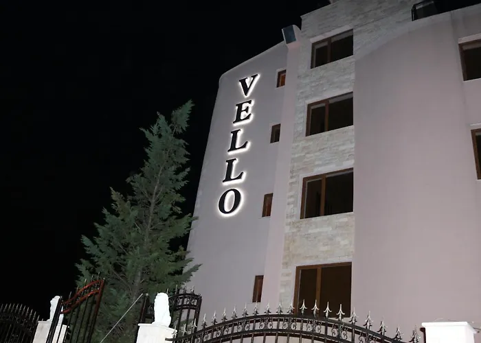 Aparthotel Vello