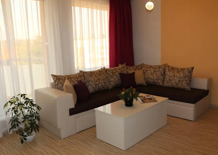 Aparthotel Vello